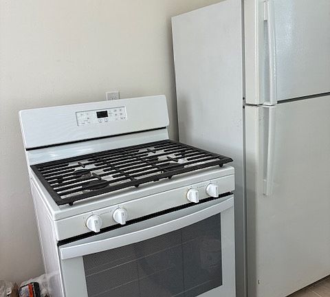 2nd image of 4143 44th St #4