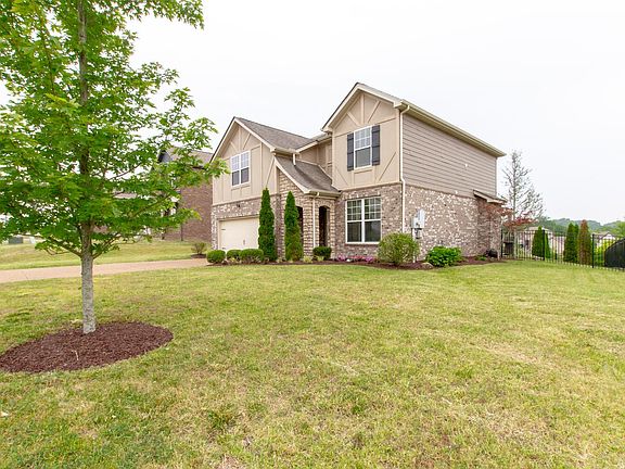 2nd image of 1063 Oakhall Dr