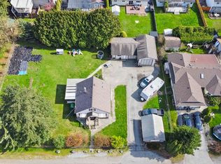 20138 Lorne Ave, Maple Ridge, BC V2X1G1