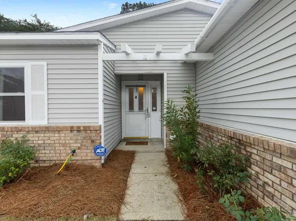 5250 Flintwood Cir, Pensacola, FL 32504