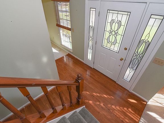 2nd image of 6880 Glen Arbor Dr
