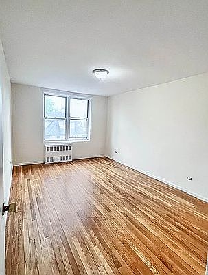 3rd image of 150 Hawthorne St #4V