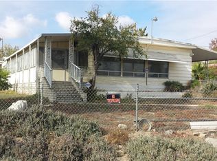 560 Apache Rd, Perris, CA 92570