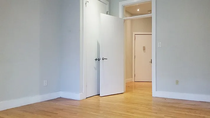 Rented by The Hamilton Group | media 14