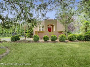 99 Millhurst Rd, Manalapan, NJ 07726