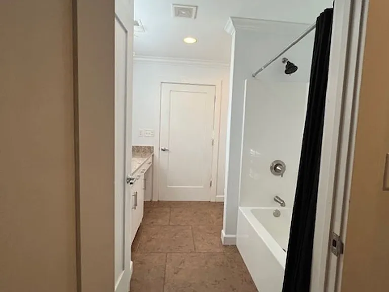 121 Gilbert Curry Dr — Photo 23