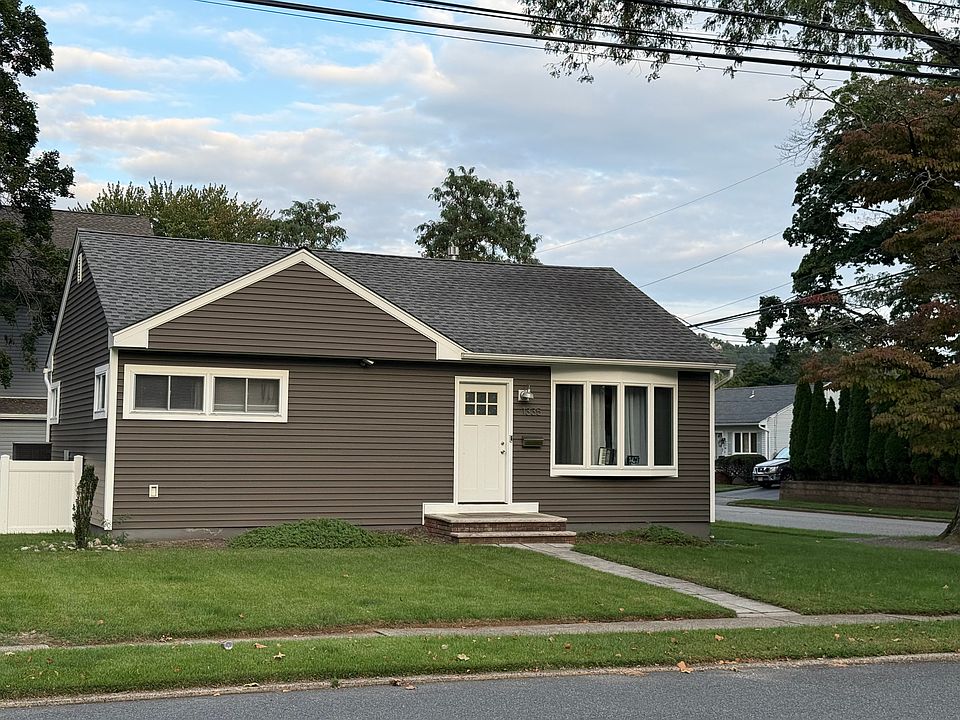 1st image of 1335 Lincoln Ave