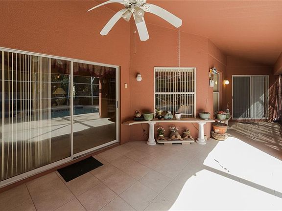 4th image of 5667 Autumn Chase Cir