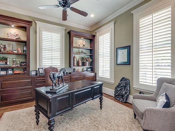 Private study situated in the front of the home. Feel a sense of calm and creativity in your very own office space.