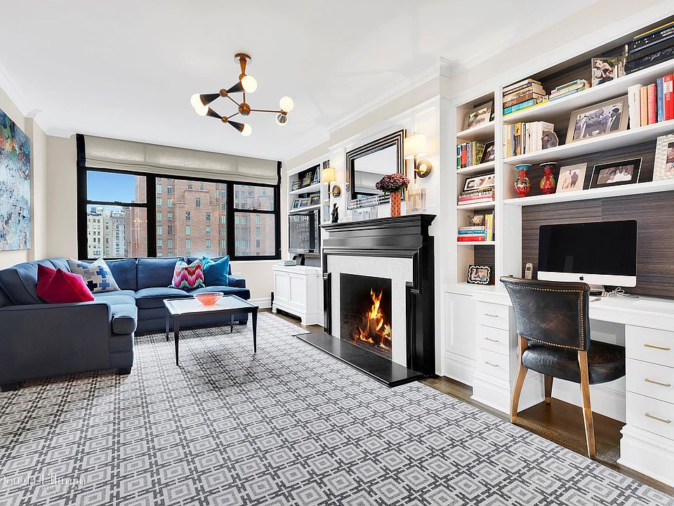 1st image of 1050 3rd Ave #9A