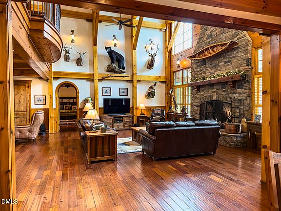 30th image of this home