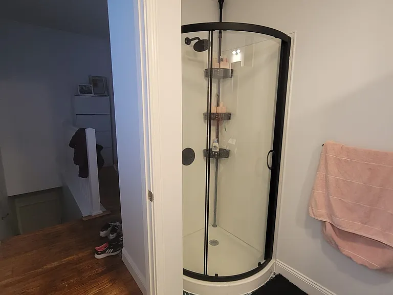 128 Richmond Ave #2 — Photo 7