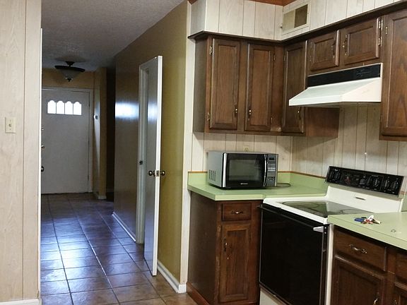 2nd image of 3145 Tulip Poplar Dr