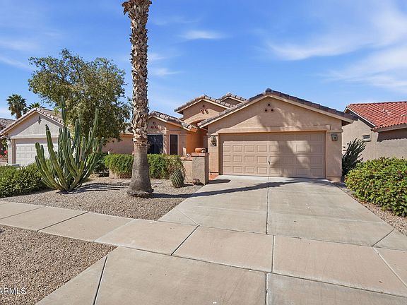 2nd image of 77 N MONTORO Lane
