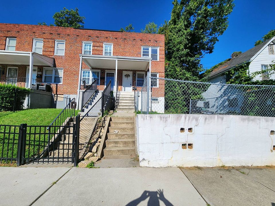 1st image of 4710 Ivanhoe Ave