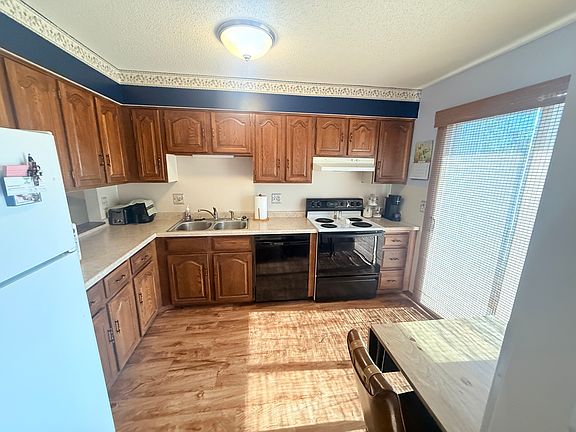 5th image of 2224 Tower Ct