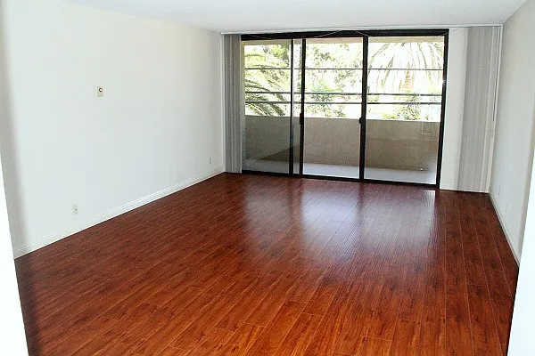 1200 S. Catalina Ave. — Photo 7