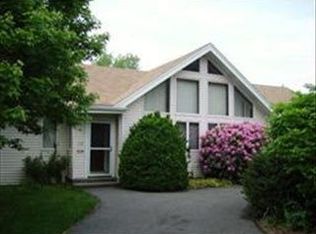12 Hutchinson Rd, Winchester, MA 01890