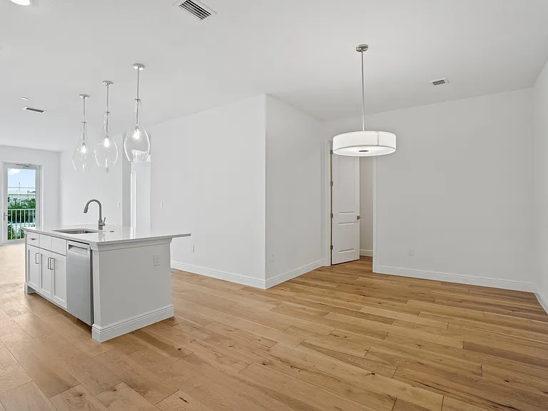 Highlights the connection between the space and dining area