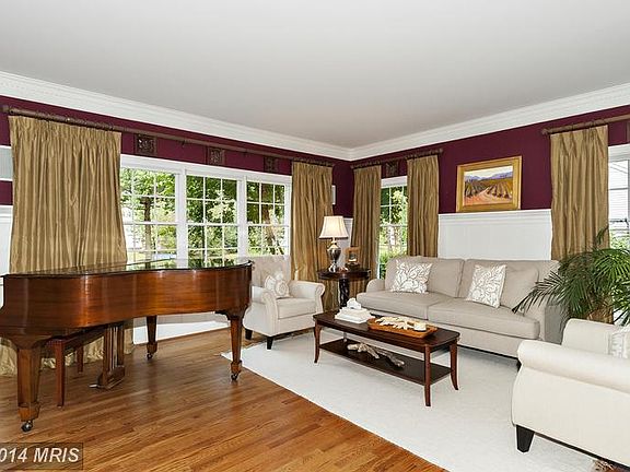 5th image of 8395 Scarlet Glen Ct