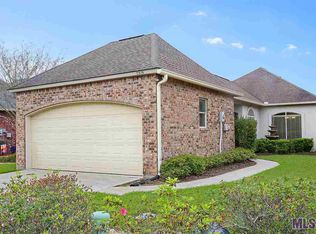 5315 Courtyard Dr, Gonzales, LA 70737