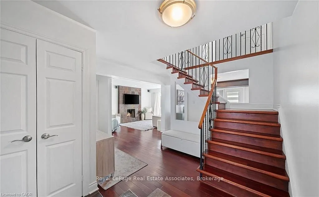 4 bed, $4,200 — Photo 3