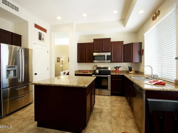 239 W Desert Ave, Gilbert, AZ 85233