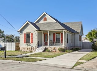 1942 Rose St, Arabi, LA 70032