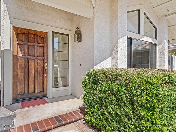 3rd image of 2079 Hartwick Cir