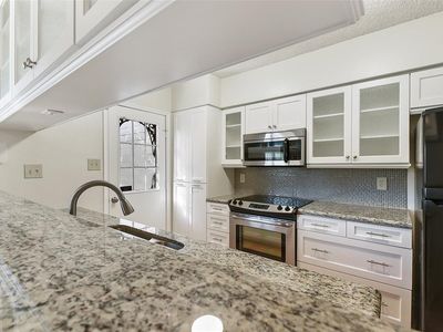 979 Memorial Village Dr #48, Houston, TX, 77024