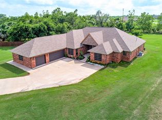 4801 SE 31st Cir, Moore, OK 73165