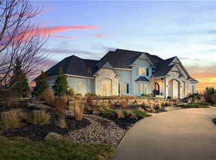 12517 S Harris Rd, Greenwood, MO 64034