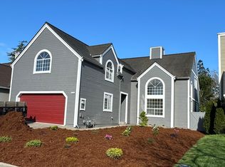 1638 Woodhue Ave, Santa Rosa, CA 95403