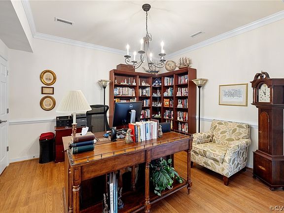 5th image of 9825 Wares Wharf Cir