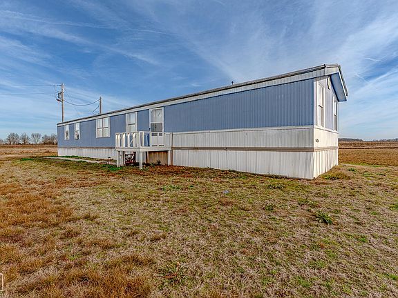 3rd image of 2661 Phillips Co Rd #315