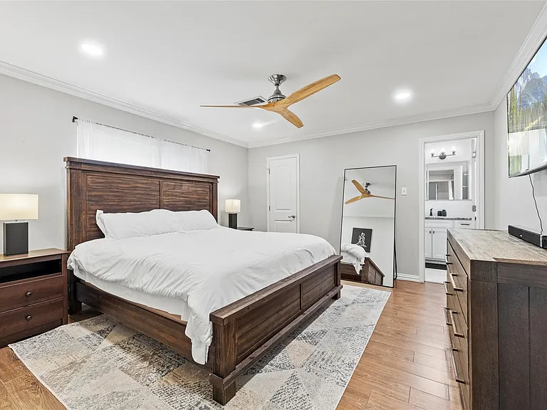 6031 McKnight St — Photo 22