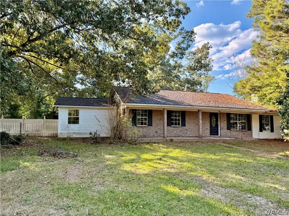 2502 E Dvorak Cir, Linden, AL 36748