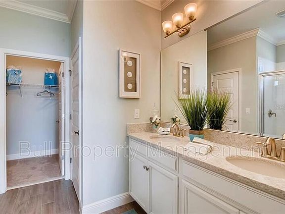 5th image of 10482 Atwater Bay Dr