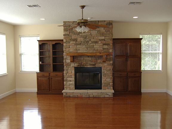 3rd image of 19312 Palmview St