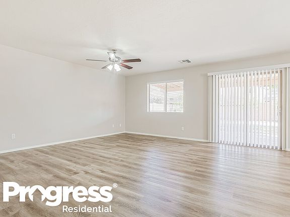4th image of 10063 E Crescent Ave