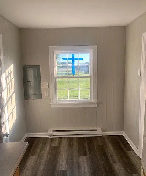 2110 Mousette Ln — Photo 3