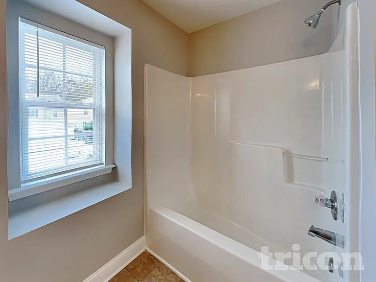 4355 Stone Mountain Dr — Photo 16
