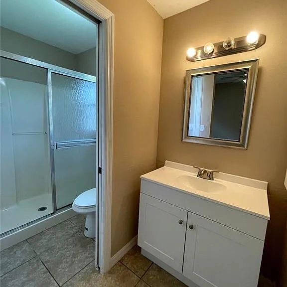 908 W Cape Coral Pkwy — Photo 19
