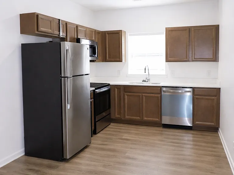 College Place Apartments — Photo 7