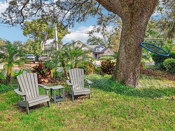 5th image of 1016 Howell Branch Rd