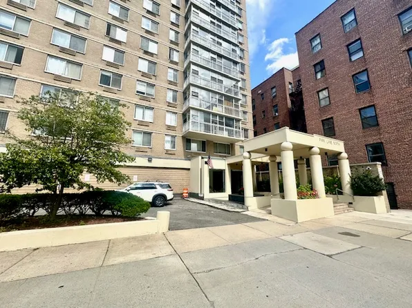 118-17 Union Turnpike image 25 of 26