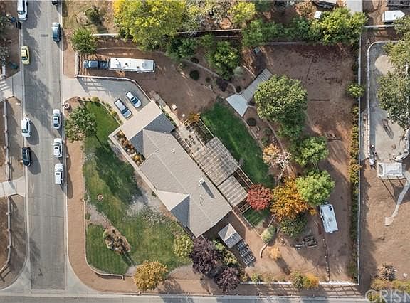 3rd image of 3611 Canter Ln