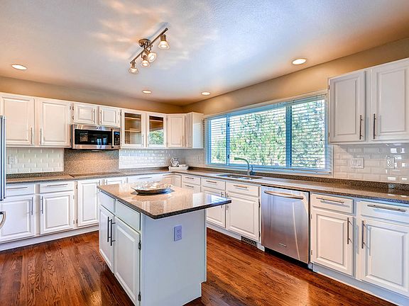 4th image of 6158 S Alton Way