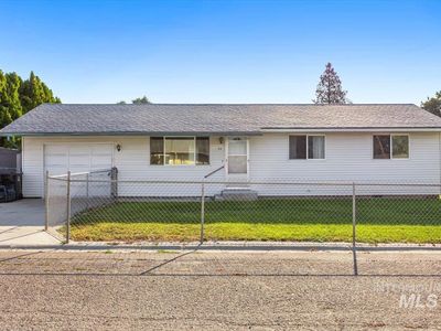 72 N Boise St, Nampa, ID, 83651
