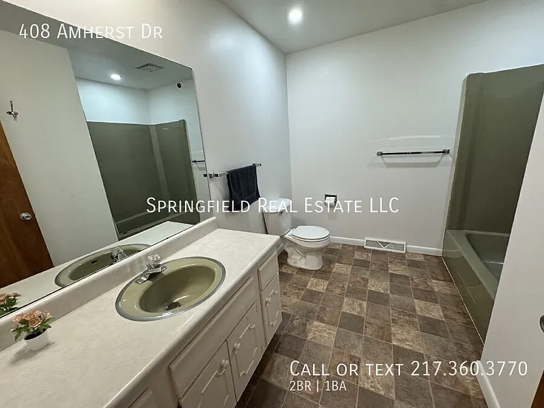 408 Amherst Dr — Photo 4